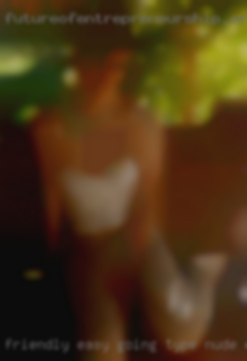 Friendly easy going type nude of guy.