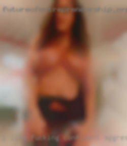 I like fucking confident aggressive type women.